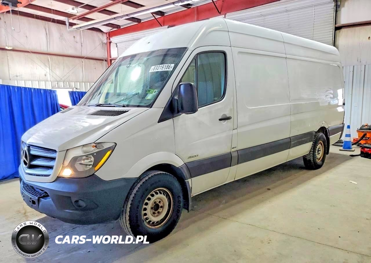 2015 Mercedes-Benz Sprinter 2500 Delivery Van VIN:WD3PE8DB4FP133431 - 1