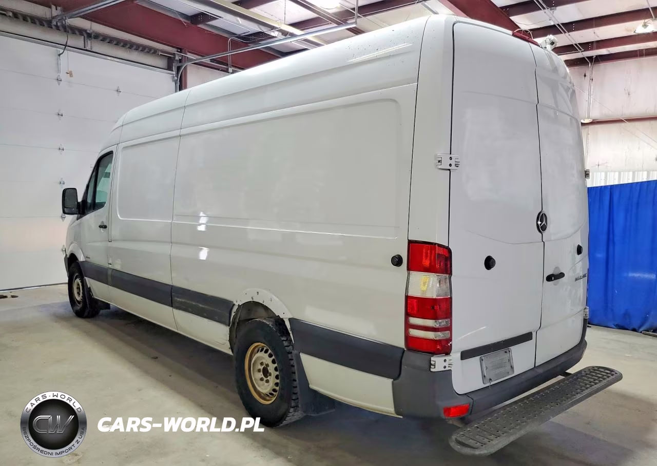2015 Mercedes-Benz Sprinter 2500 Delivery Van VIN:WD3PE8DB4FP133431 - 2