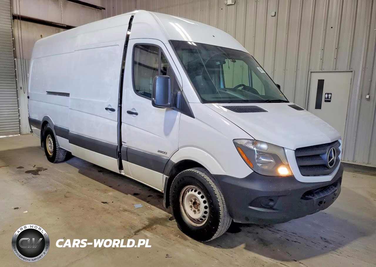 2015 Mercedes-Benz Sprinter 2500 Delivery Van VIN:WD3PE8DB4FP133431 - 4
