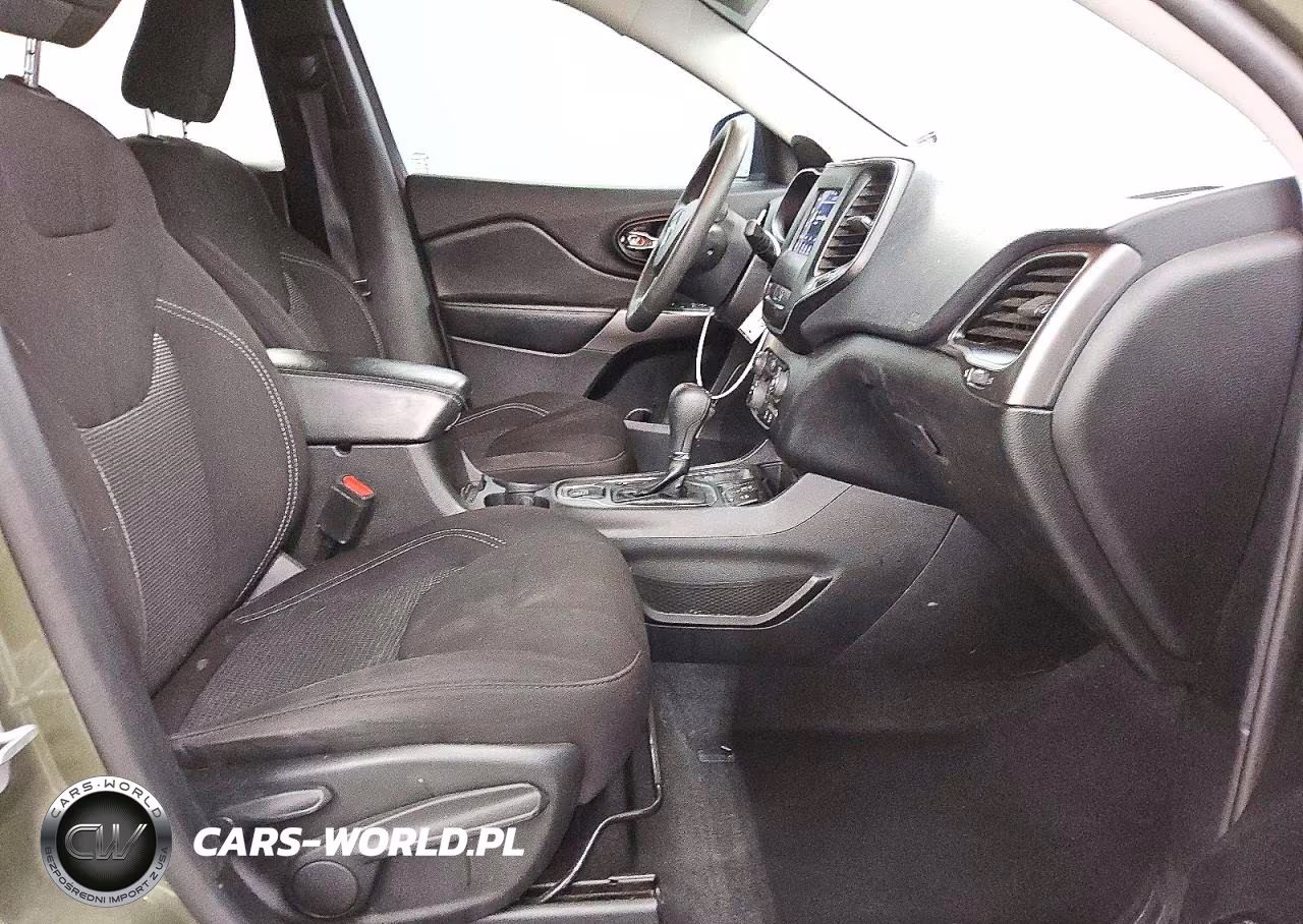 2021 Jeep Cherokee Latitude VIN:1C4PJLCB8MD214792 - 13