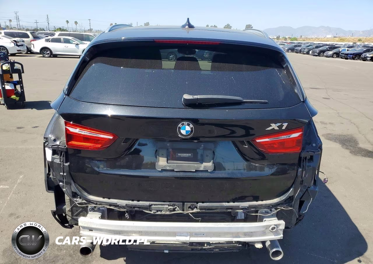 2018 BMW X1 xDrive28I VIN:WBXHT3Z38J4A66773 - 6