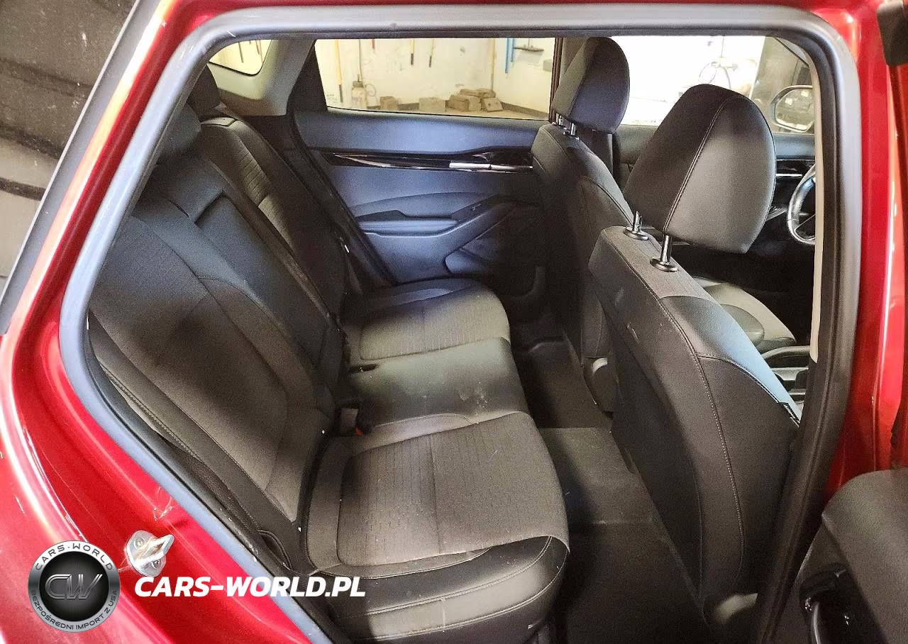 2021 Kia Seltos S VIN:KNDEUCA27M7141589 - 11