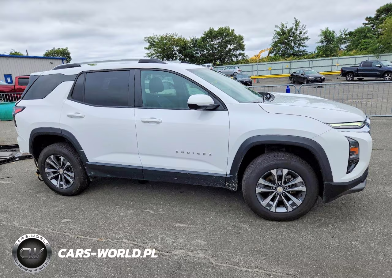 2025 Chevrolet Equinox Lt VIN:3GNAXHEG5SL209655 - 4