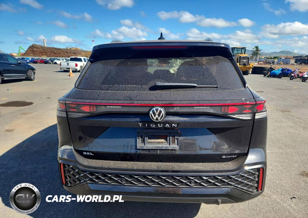 2025 Volkswagen Tiguan Sel R-Line Black VIN:3VVLR7RMXSM019402 - 6