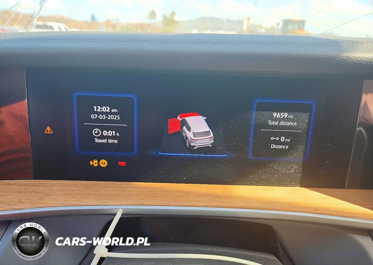 2025 Volkswagen Tiguan Sel R-Line Black VIN:3VVLR7RMXSM019402 - 9