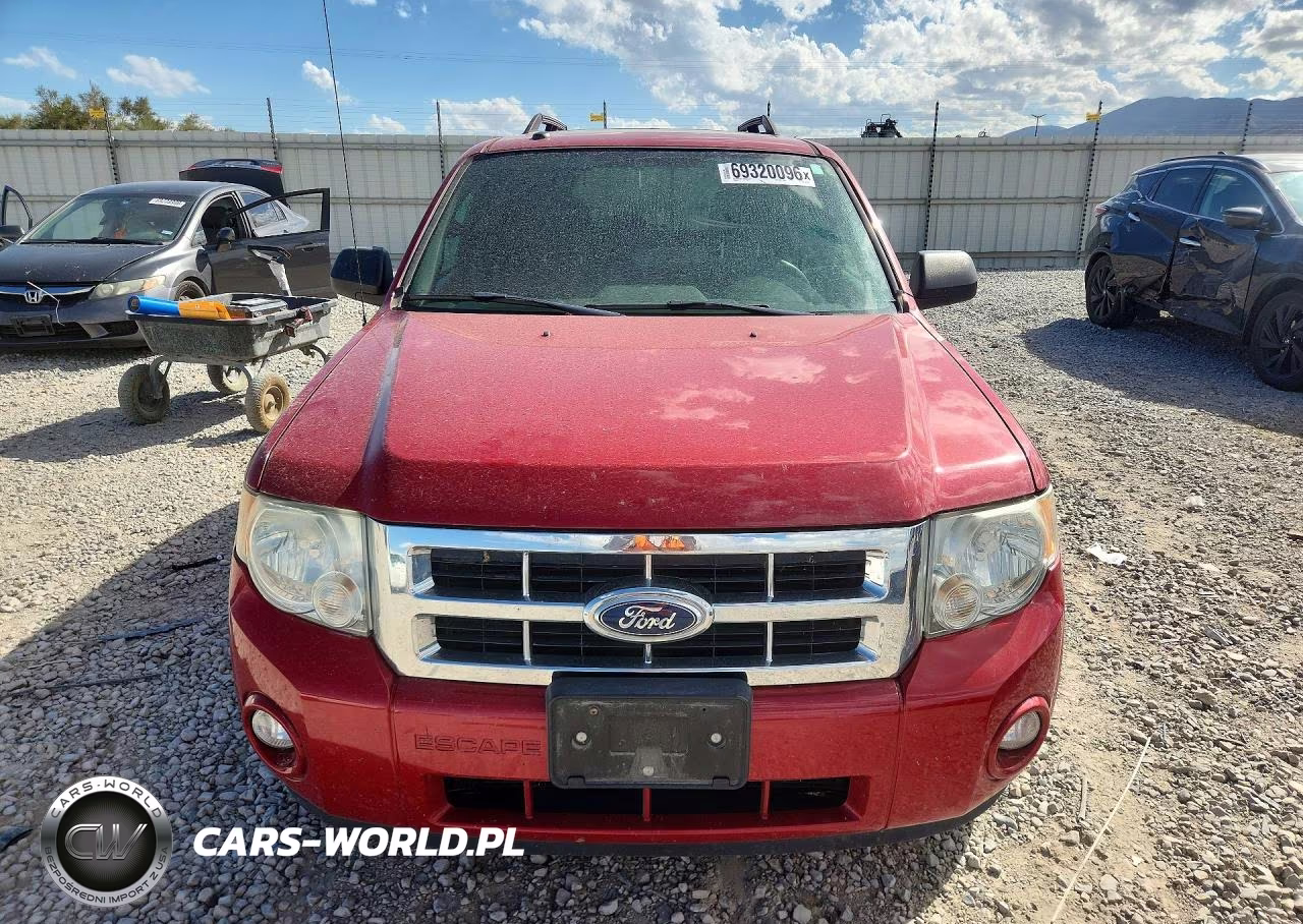 2011 Ford Escape Xlt VIN:1FMCU0D79BKB20889 - 5