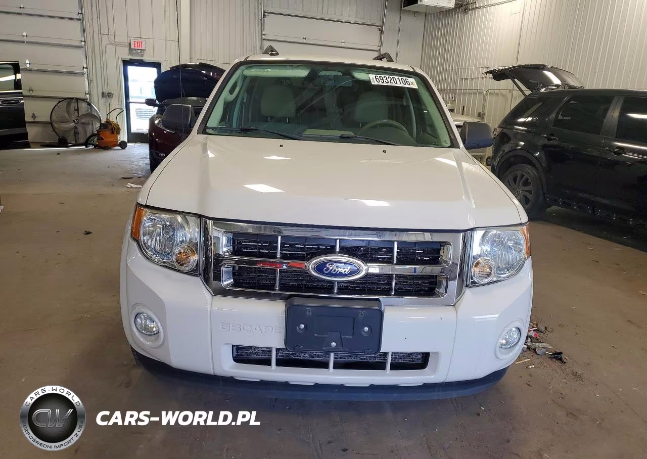 2011 Ford Escape VIN:1FMCU0D73BKA37071 - 5