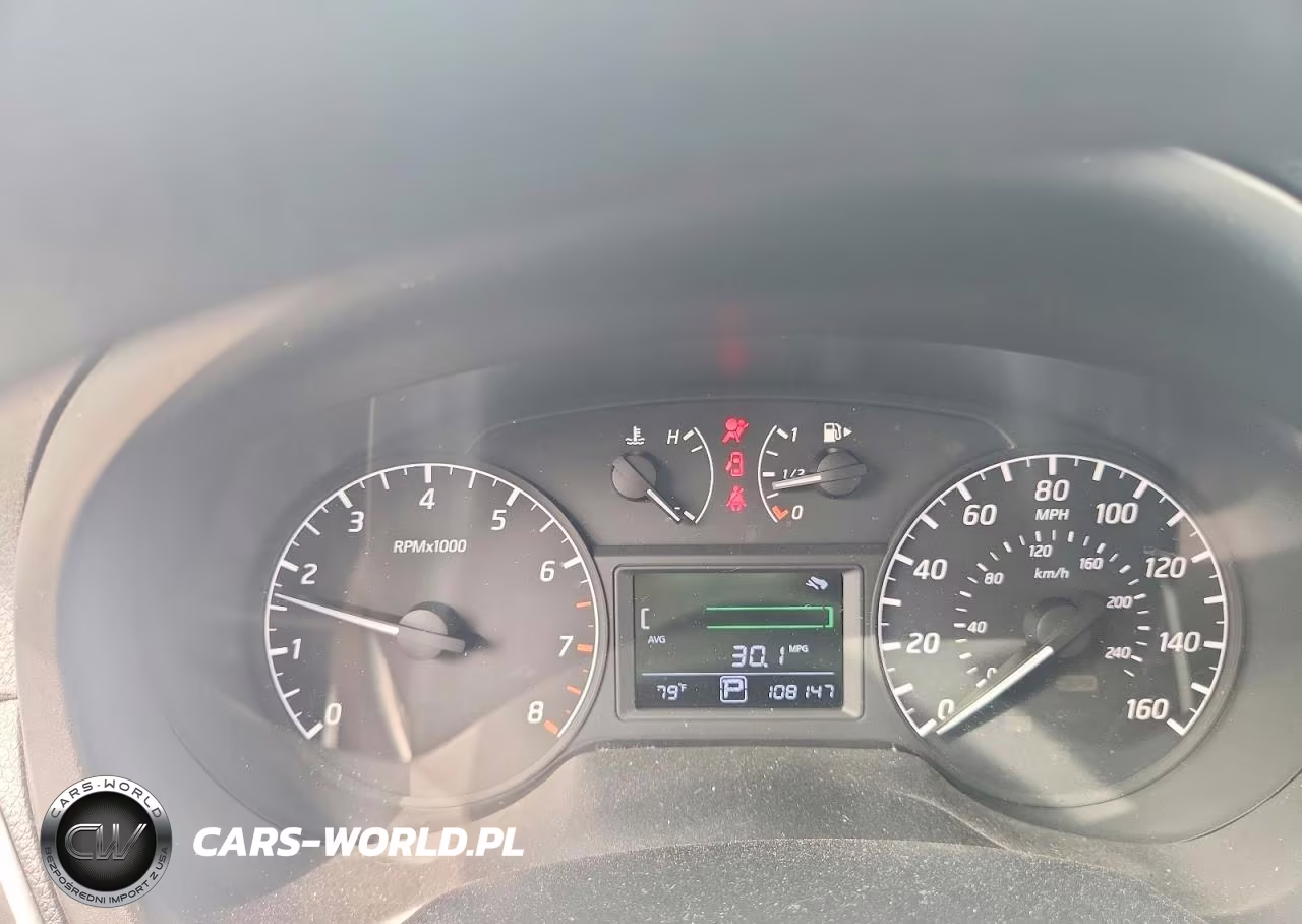 2016 Nissan Sentra S VIN:3N1AB7AP1GY334091 - 9