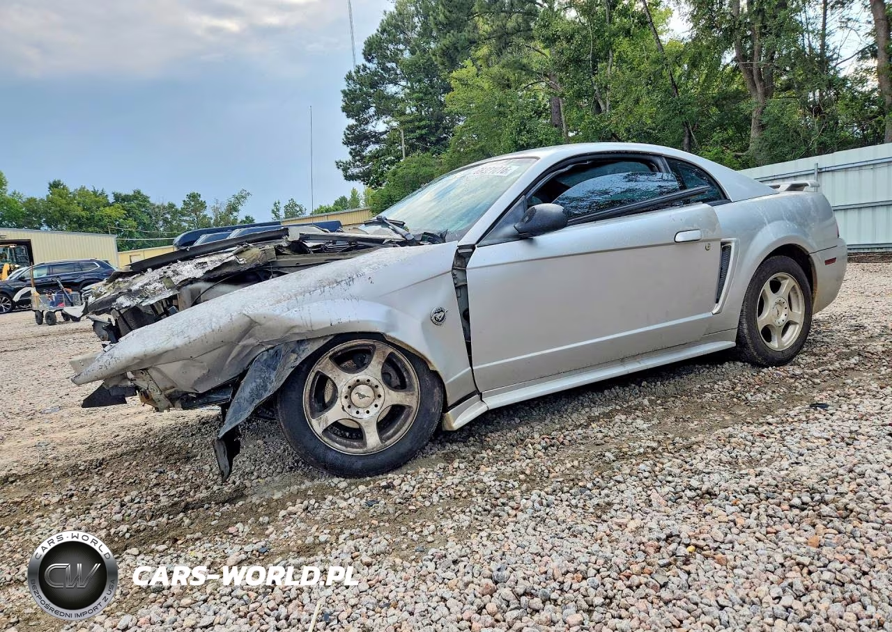 2004 Ford Mustang