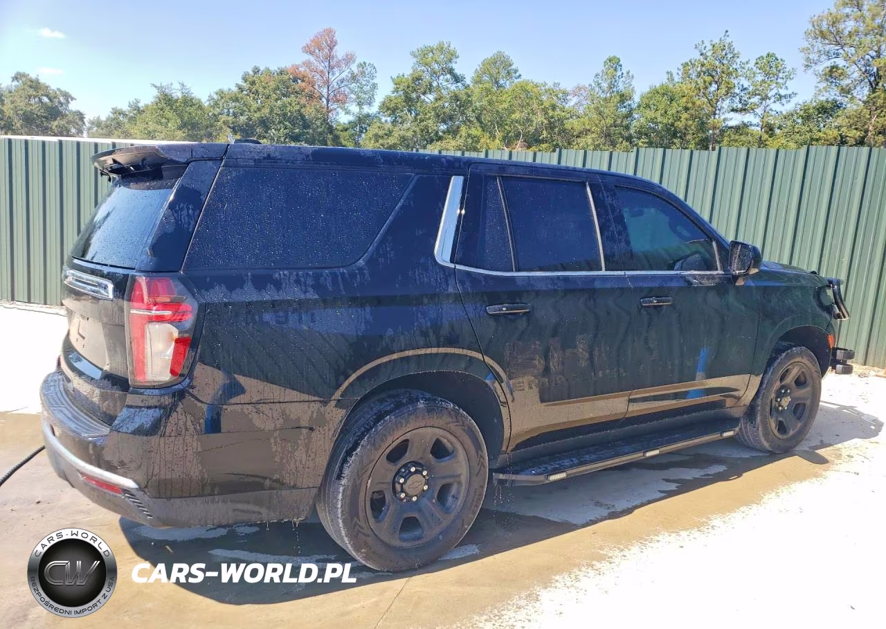 2023 Chevrolet Tahoe C1500 VIN:1GNSCLED2PR203630 - 3