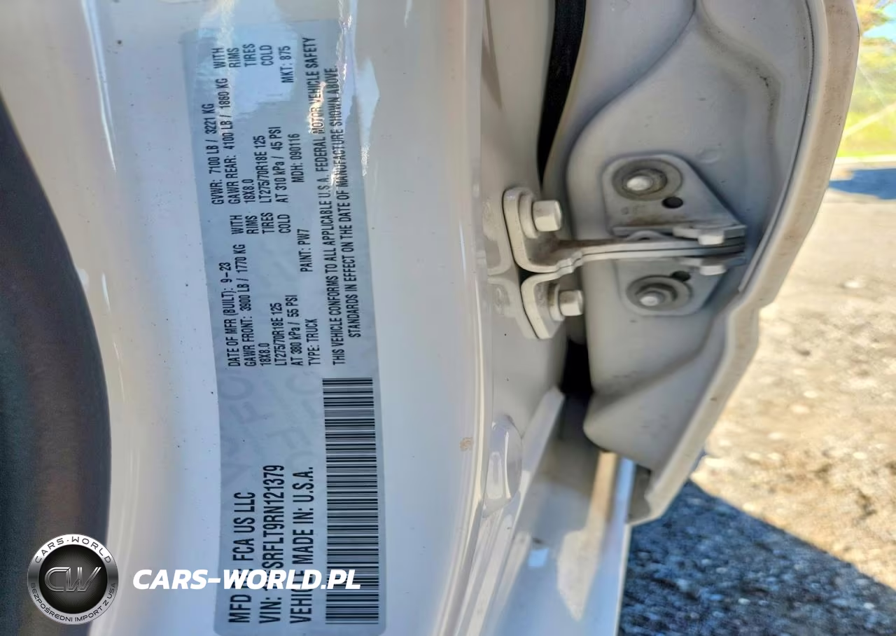 2024 Ram 1500 Rebel VIN:1C6SRFLT9RN121379 - 12