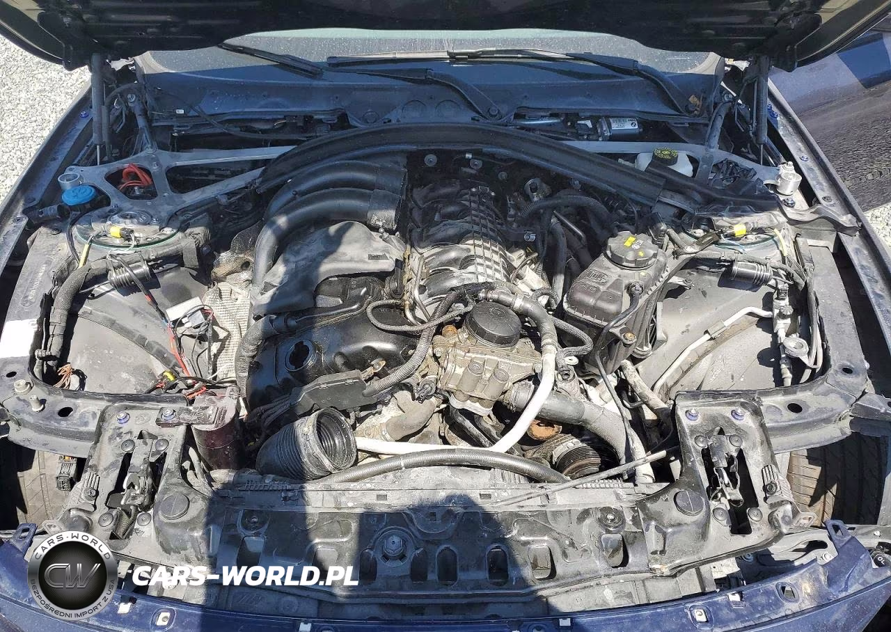 2016 BMW M3 VIN:WBS8M9C51G5G41685 - 11