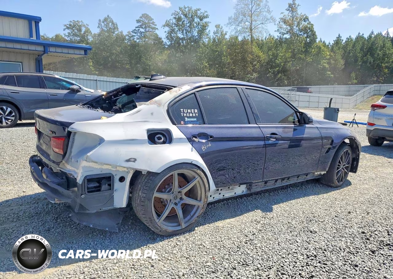 2016 BMW M3 VIN:WBS8M9C51G5G41685 - 3