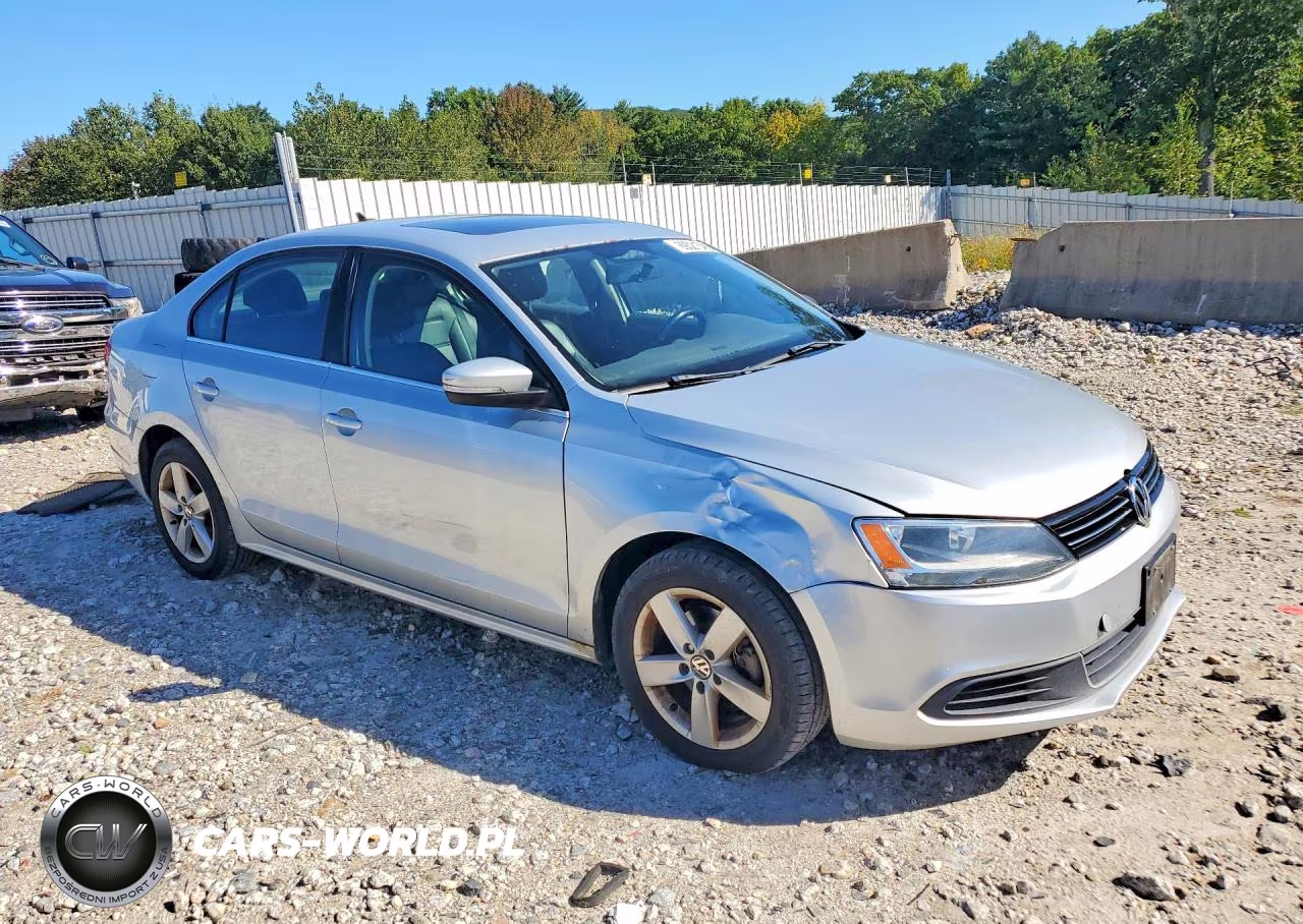 2013 Volkswagen Jetta Tdi VIN:3VWLL7AJ5DM439831 - 4