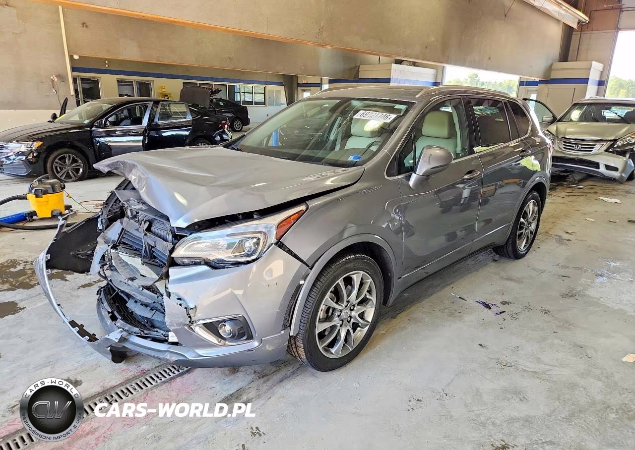 2020 Buick Envision Essence VIN:LRBFXCSA9LD121098 - 1
