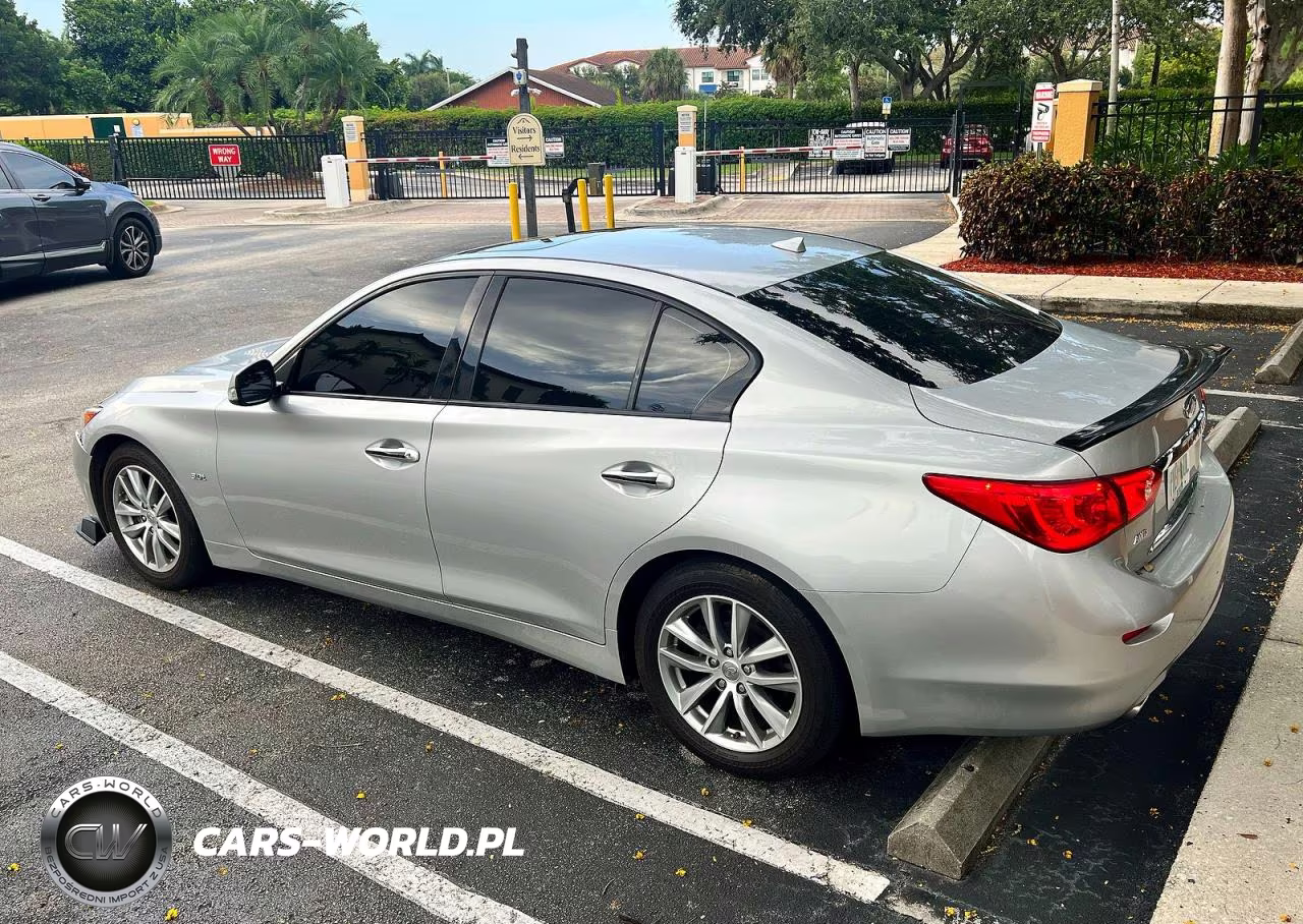 2017 Infiniti Q50 3.0T Premium VIN:JN1EV7AR6HM835010 - 3
