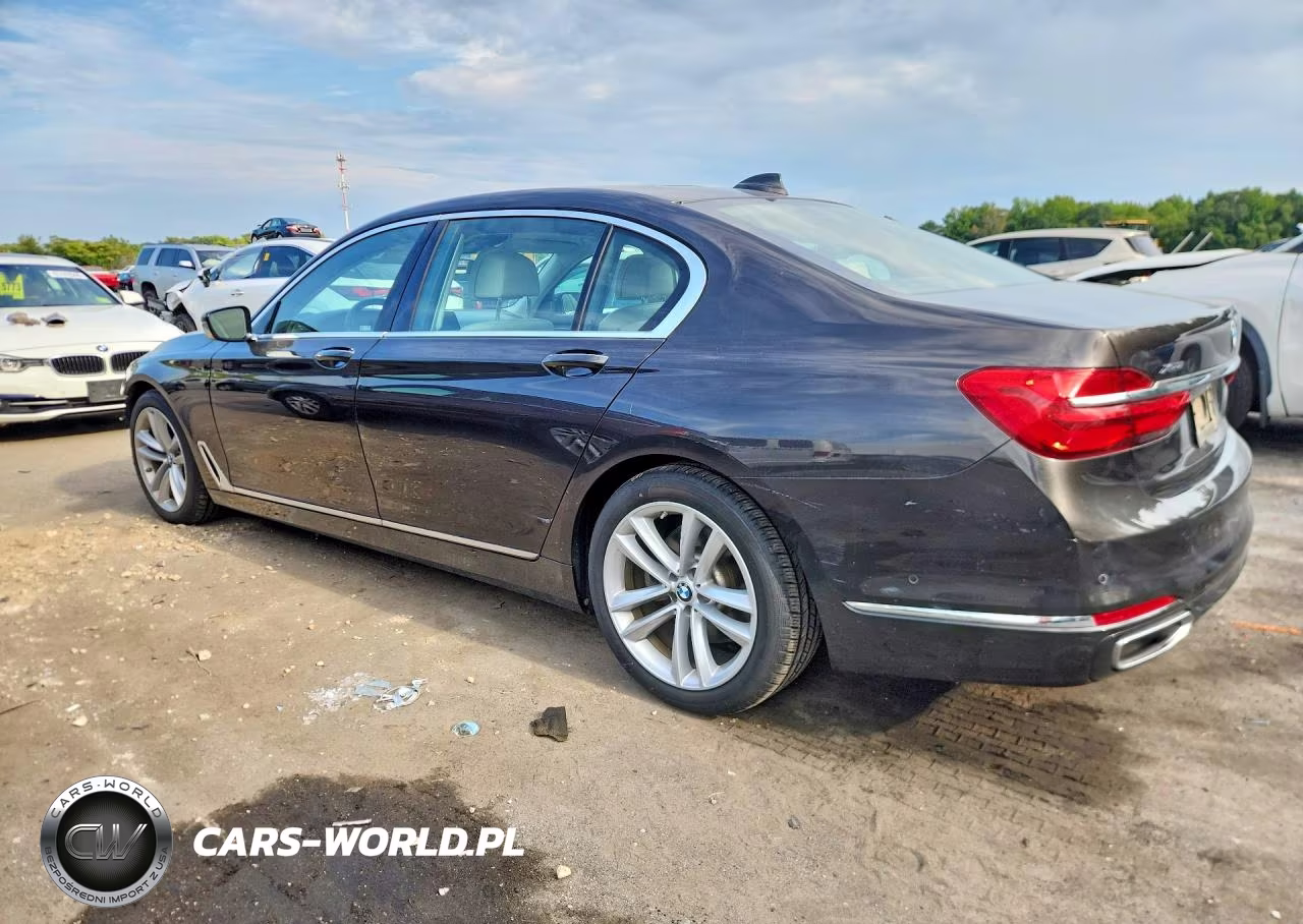 2017 BMW 750 Xi VIN:WBA7F2C51HG422035 - 2