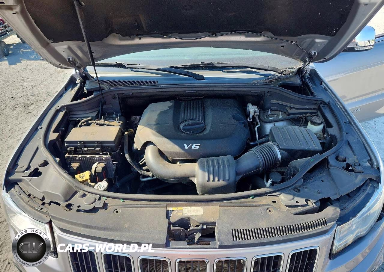 2015 Jeep Grand Cherokee Limited VIN:1C4RJEBG4FC669245 - 12