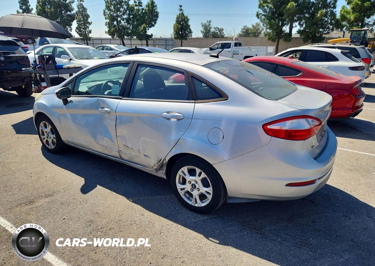 2015 Ford Fiesta Se VIN:3FADP4BJ1FM159132 - 2