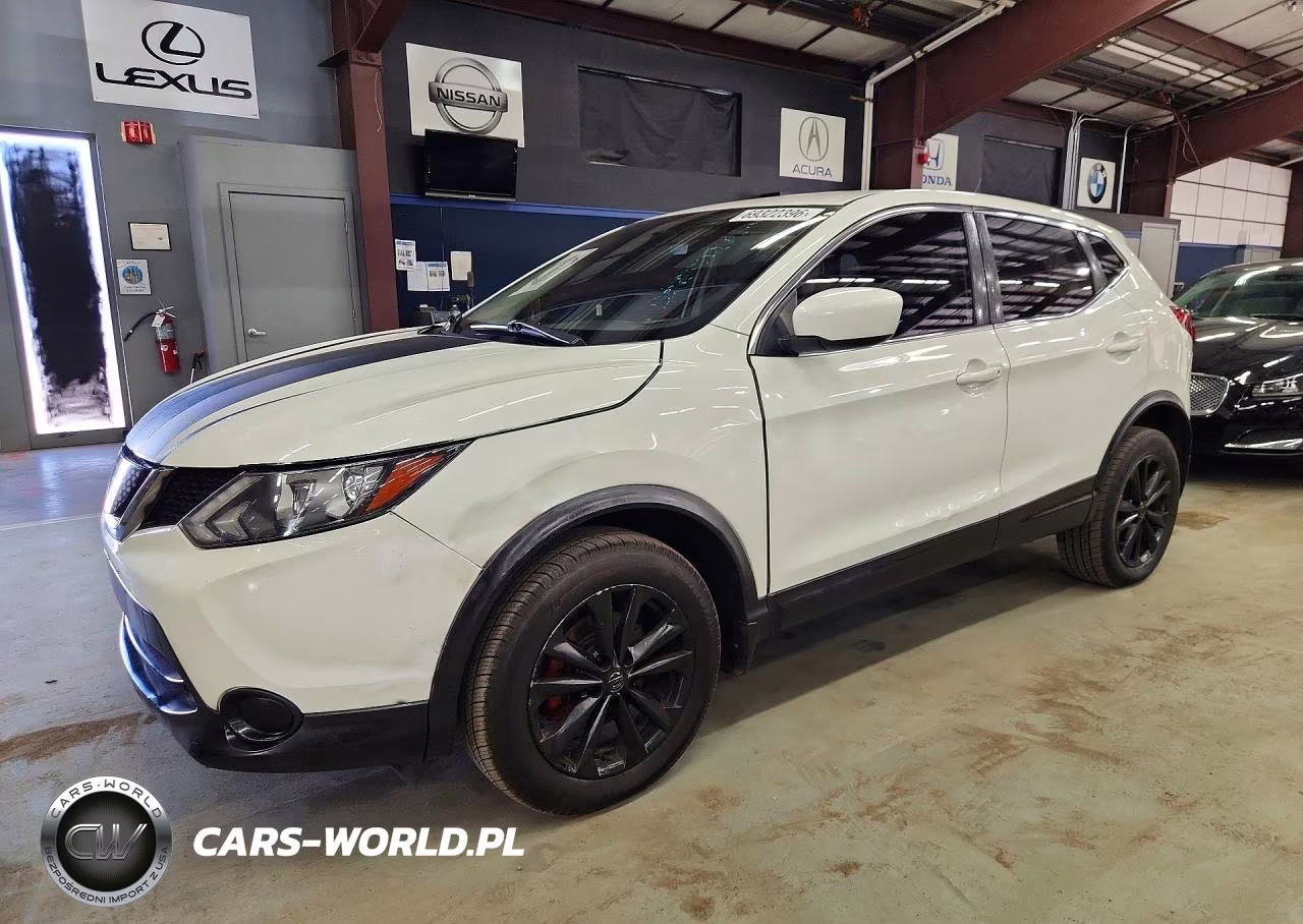 2018 Nissan Rogue Sport S