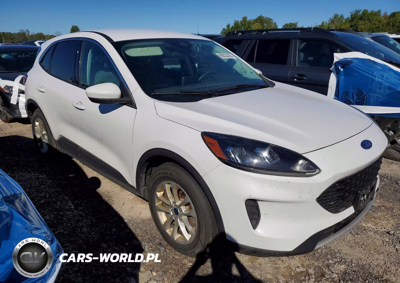 2021 Ford Escape Se VIN:1FMCU0G61MUA66157 - 4