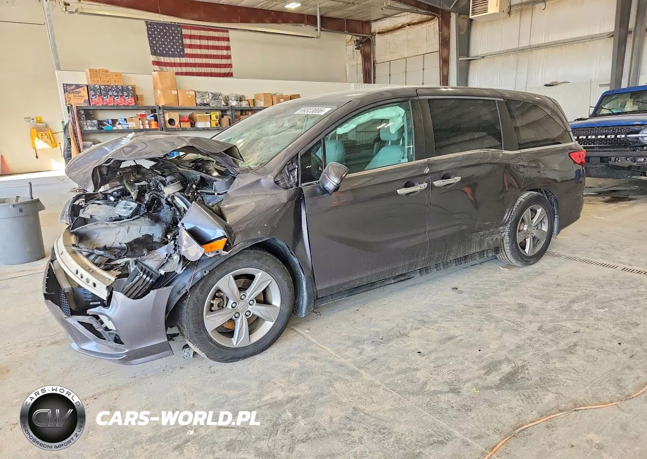 2018 Honda Odyssey Exl VIN:5FNRL6H74JB082109 - 1