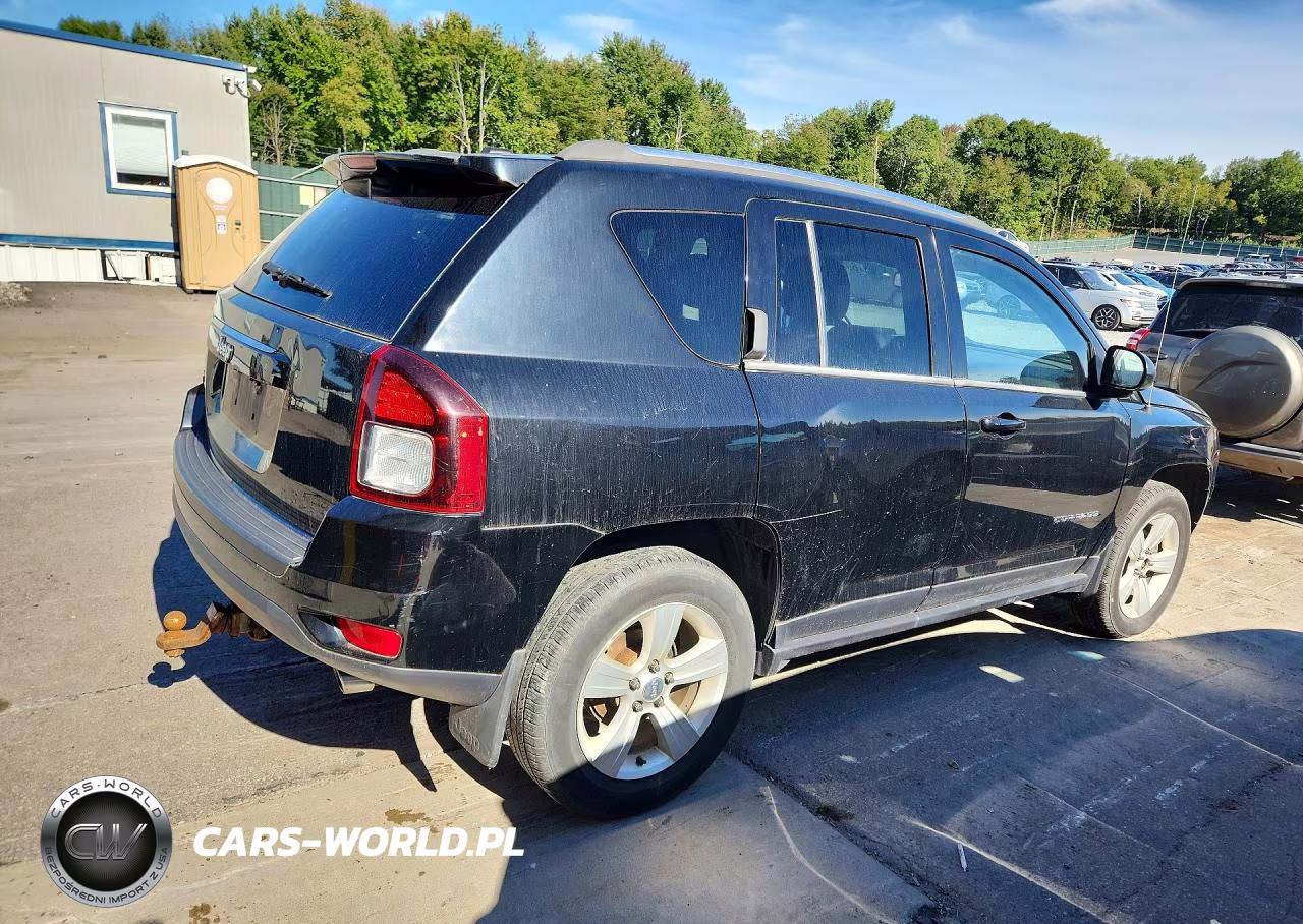 2014 Jeep Compass Sport VIN:1C4NJDBB1ED511564 - 3