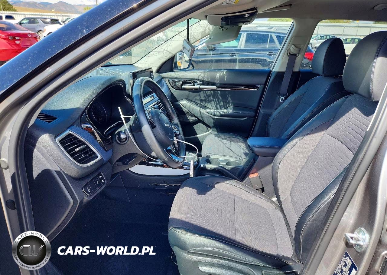2023 Kia Seltos S VIN:KNDEUCAA4P7445748 - 7