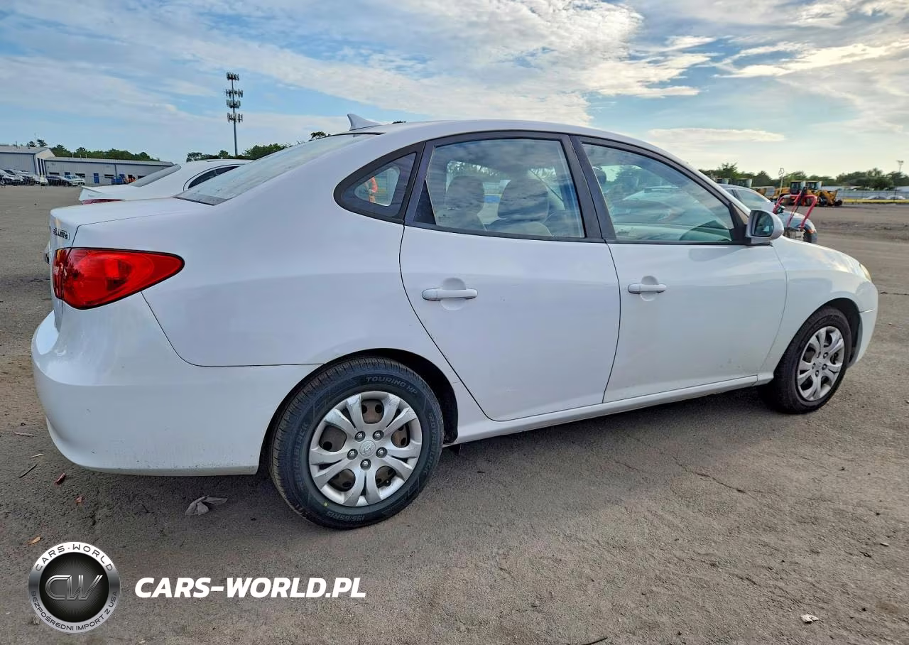2010 Hyundai Elantra Gls VIN:KMHDU4AD7AU143239 - 3