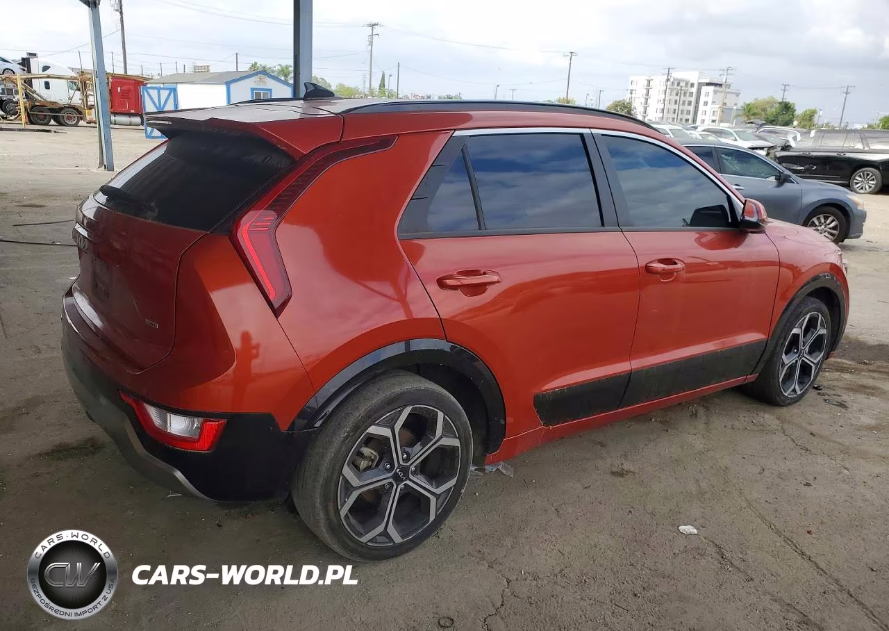 2023 Kia Niro Ex VIN:KNDCR3LE8P5066451 - 3