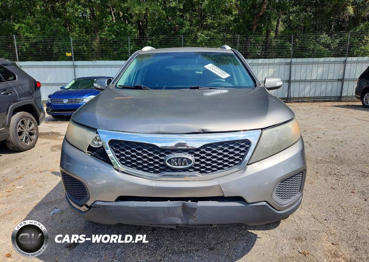 2013 Kia Sorento Lx VIN:5XYKT4A27DG311190 - 5