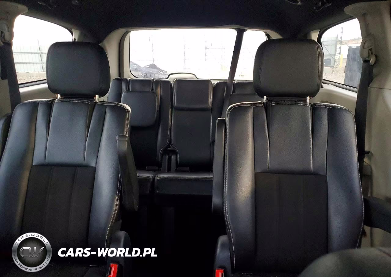 2019 Dodge Grand Caravan Sxt VIN:2C4RDGCG2KR672261 - 10