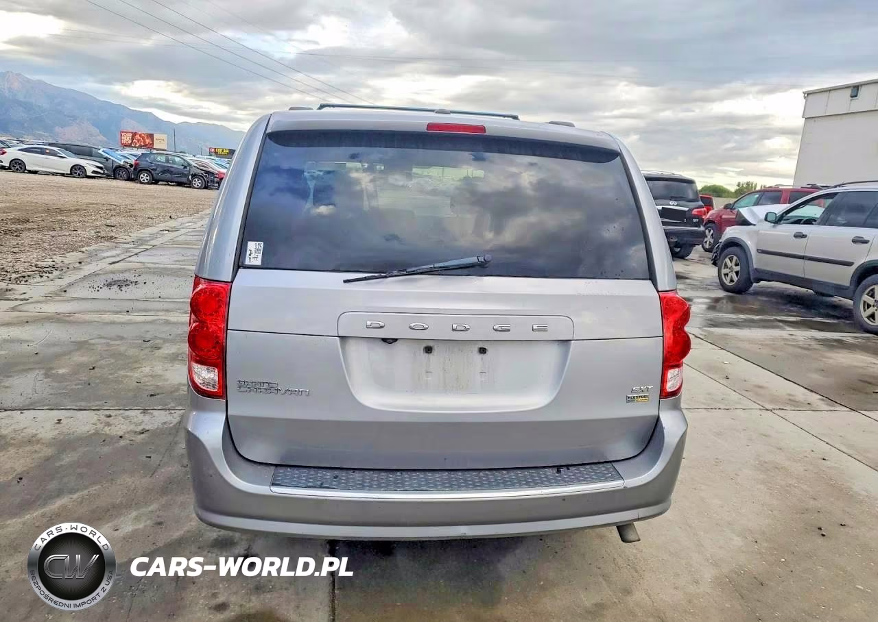 2019 Dodge Grand Caravan Sxt VIN:2C4RDGCG2KR672261 - 6