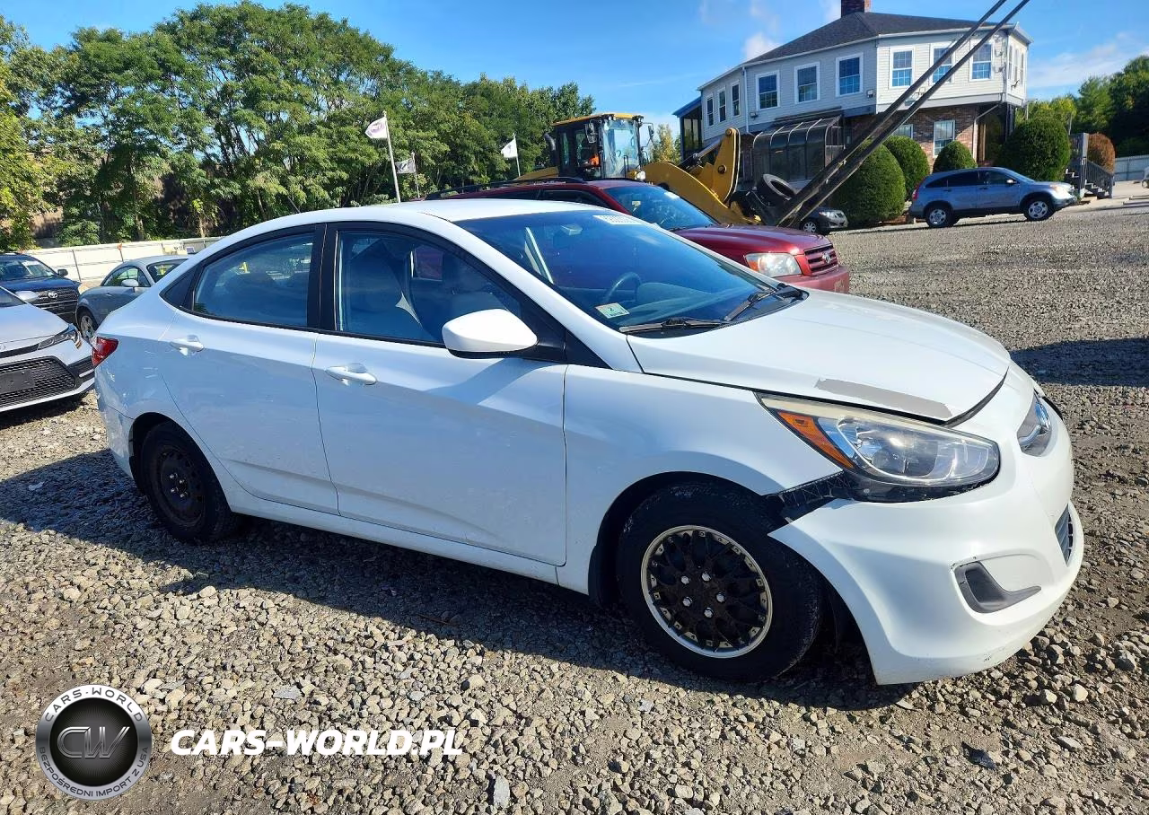 2016 Hyundai Accent Se VIN:KMHCT4AE4GU081640 - 4