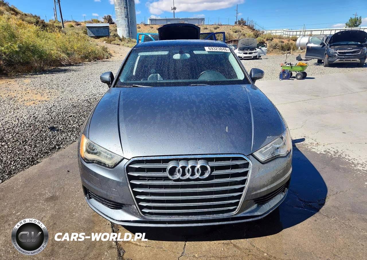 2015 Audi A3 Premium Plus VIN:WAUEFGFF7F1135615 - 5