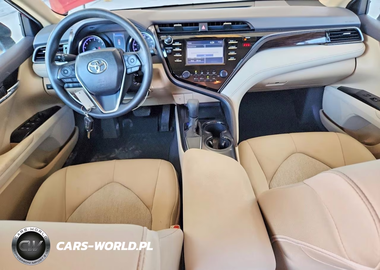 2019 Toyota Camry Le VIN:4T1B11HK6KU700615 - 8
