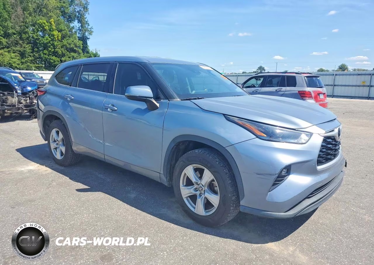 2021 Toyota Highlander VIN:5TDZZRAHXMS052213 - 4
