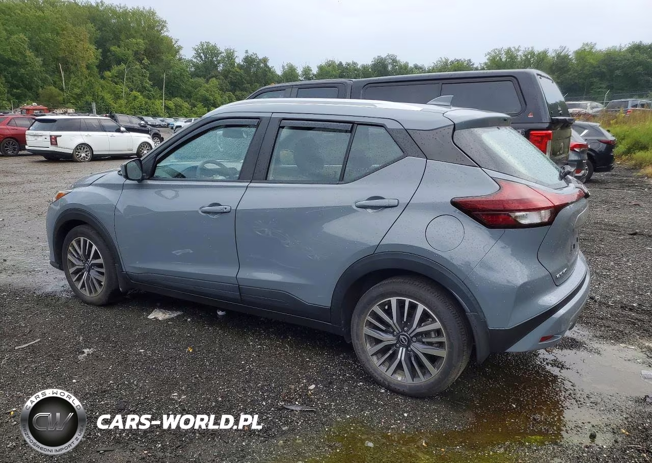 2022 Nissan Kicks Sv VIN:3N1CP5CV6NL492768 - 2