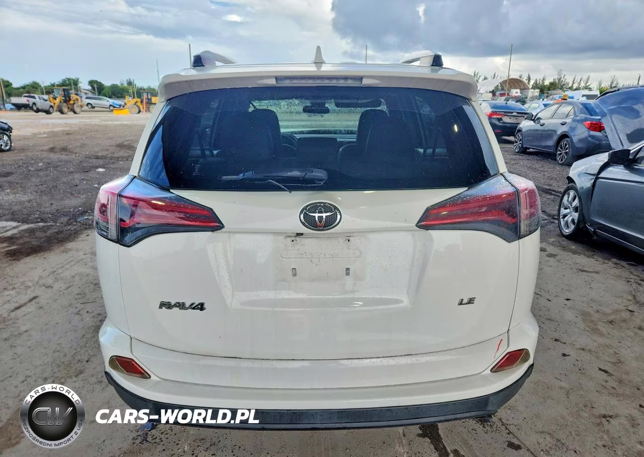 2017 Toyota Rav4 Le VIN:JTMZFREV2HJ714314 - 6