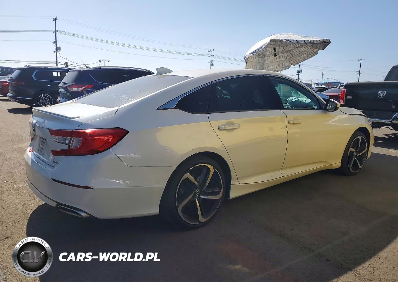 2018 Honda Accord Sport VIN:1HGCV1F37JA119294 - 3