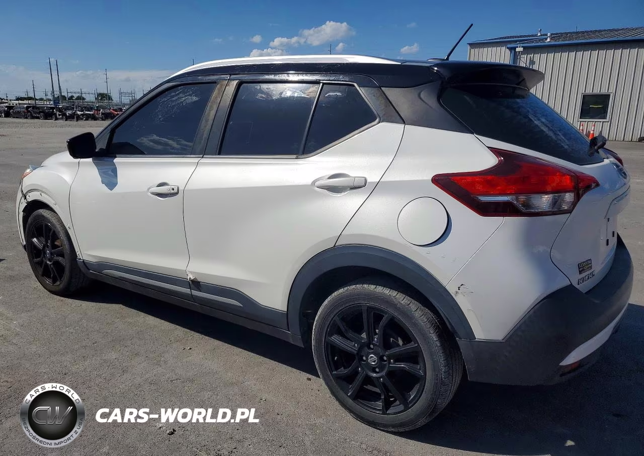 2019 Nissan Kicks Sr VIN:3N1CP5CUXKL569628 - 2