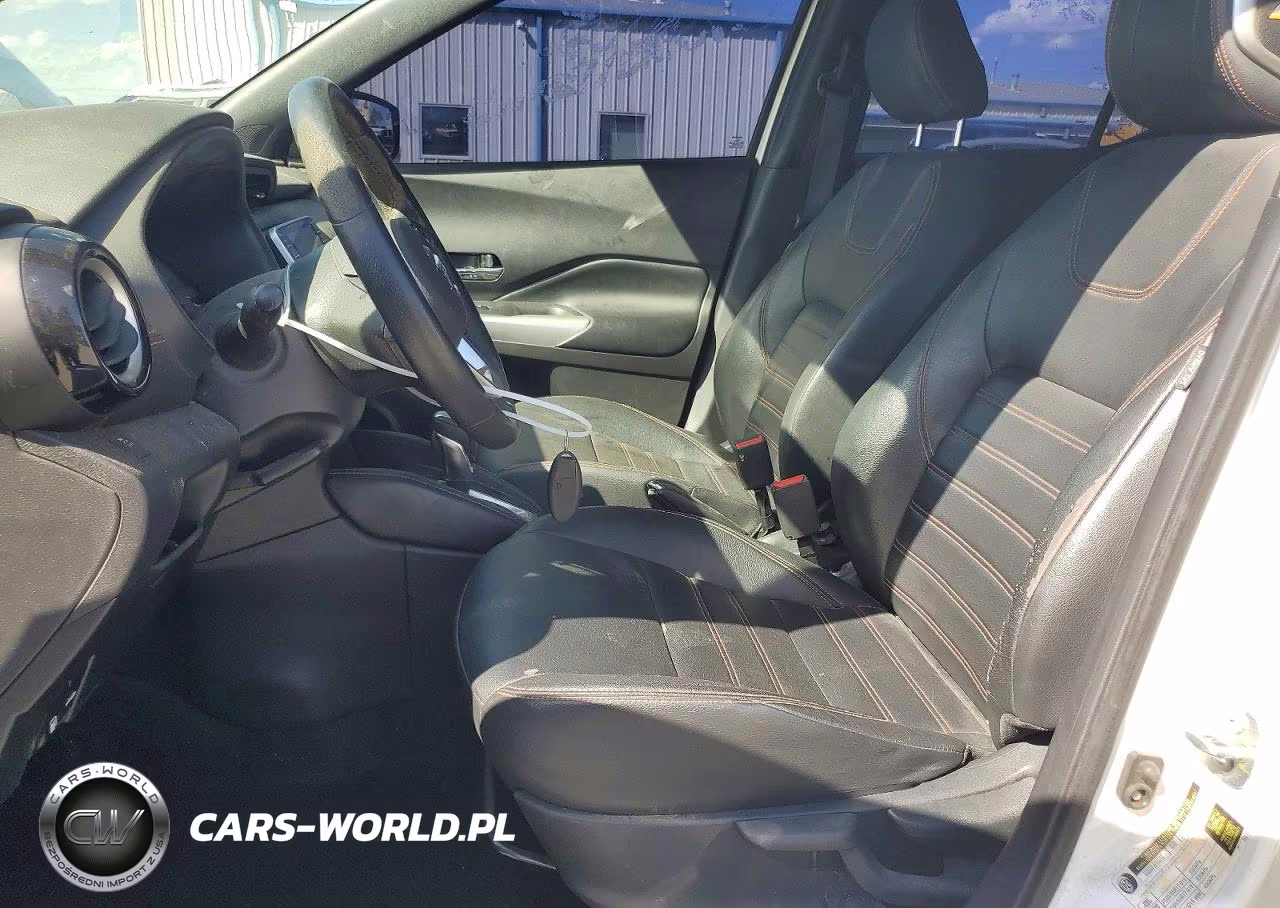 2019 Nissan Kicks Sr VIN:3N1CP5CUXKL569628 - 7