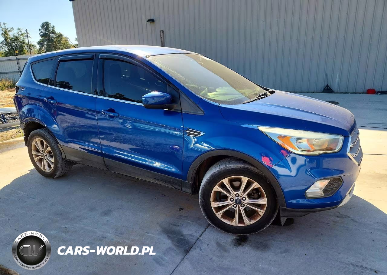 2017 Ford Escape Se VIN:1FMCU0GD3HUD51897 - 4