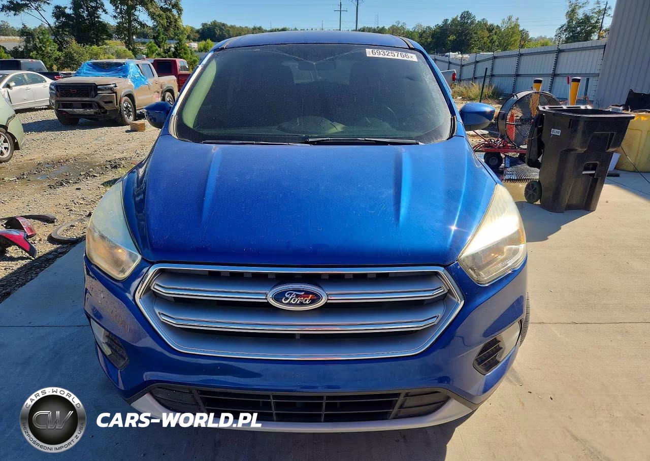 2017 Ford Escape Se VIN:1FMCU0GD3HUD51897 - 5
