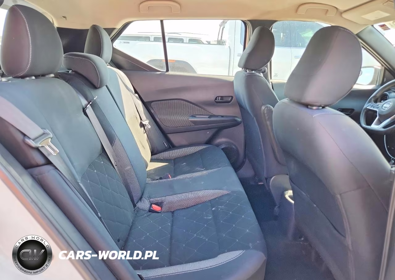 2020 Nissan Kicks S VIN:3N1CP5BV9LL496957 - 10