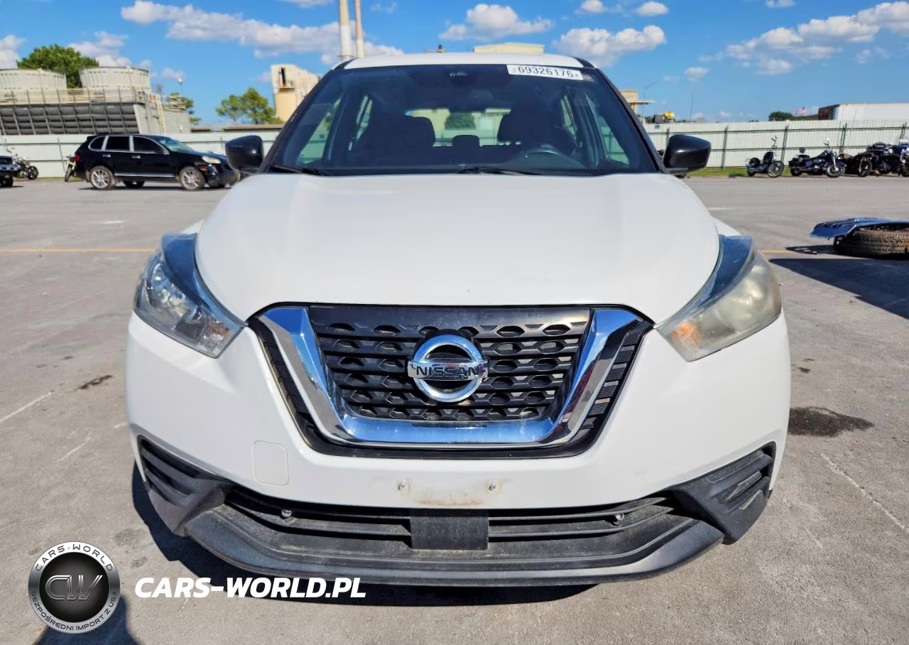 2020 Nissan Kicks S VIN:3N1CP5BV9LL496957 - 5