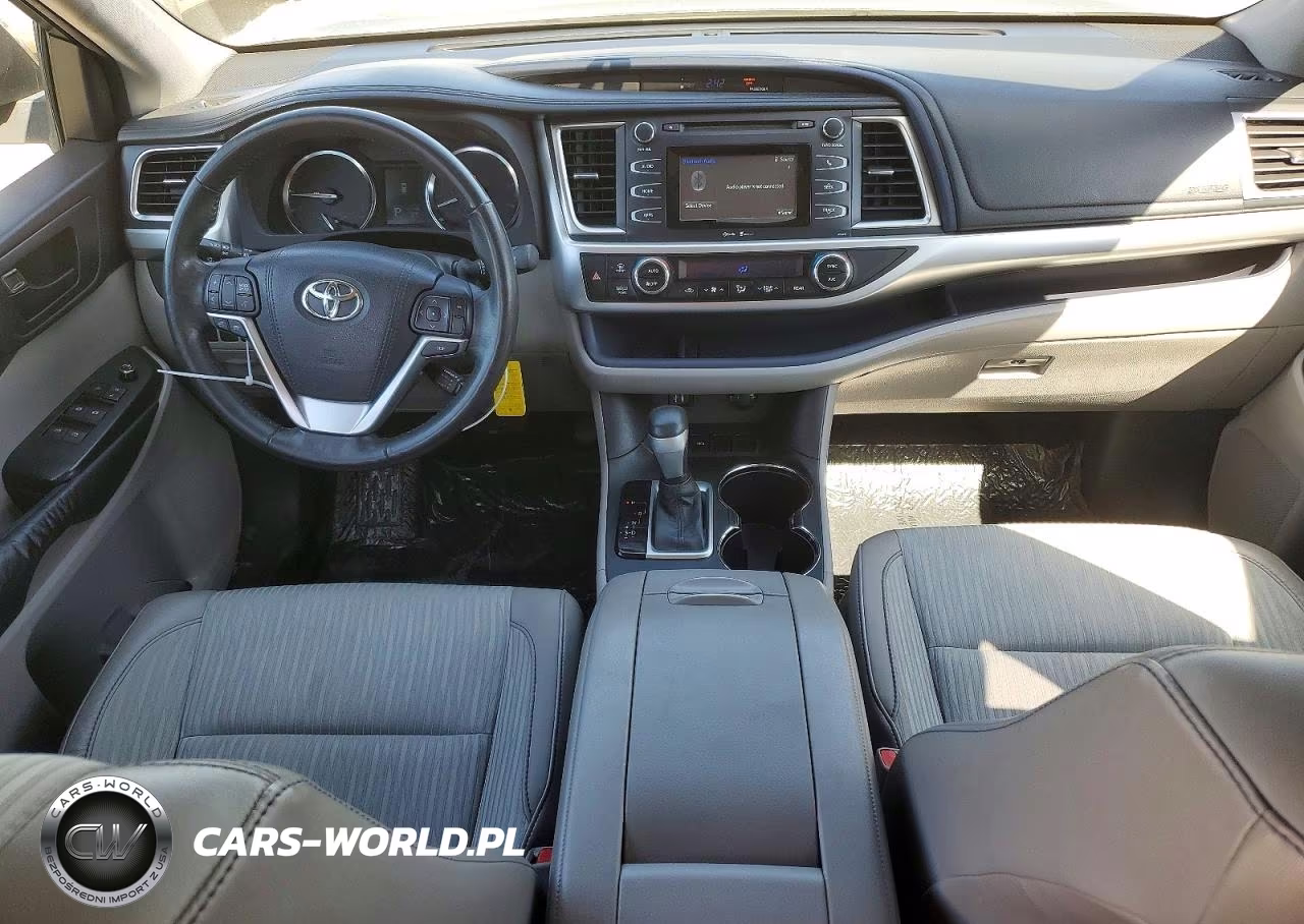 2015 Toyota Highlander Le Plus VIN:5TDZKRFH4FS070061 - 8