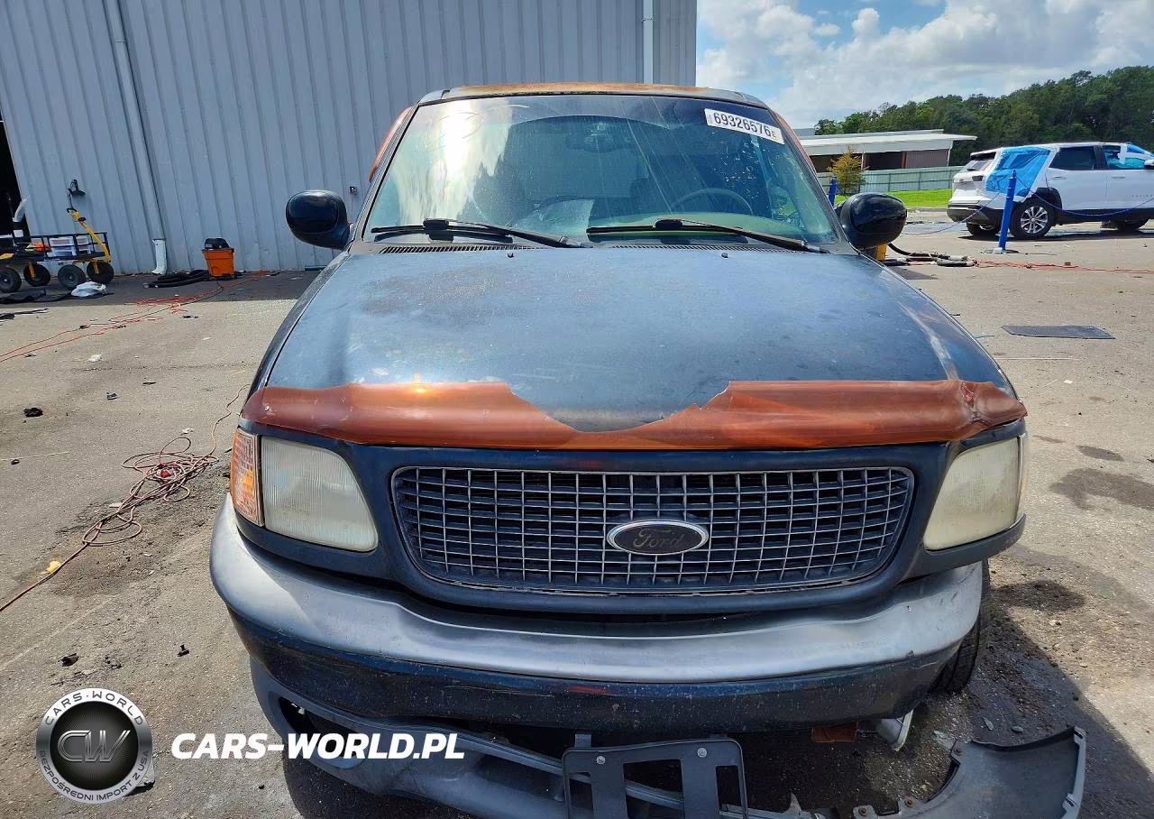 2000 Ford Expedition Eddie Bauer VIN:1FMRU1768YLA60254 - 5
