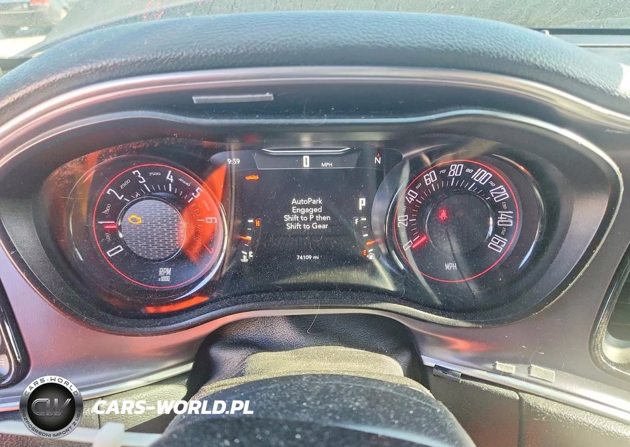 2019 Dodge Challenger Sxt VIN:2C3CDZGG1KH529680 - 9