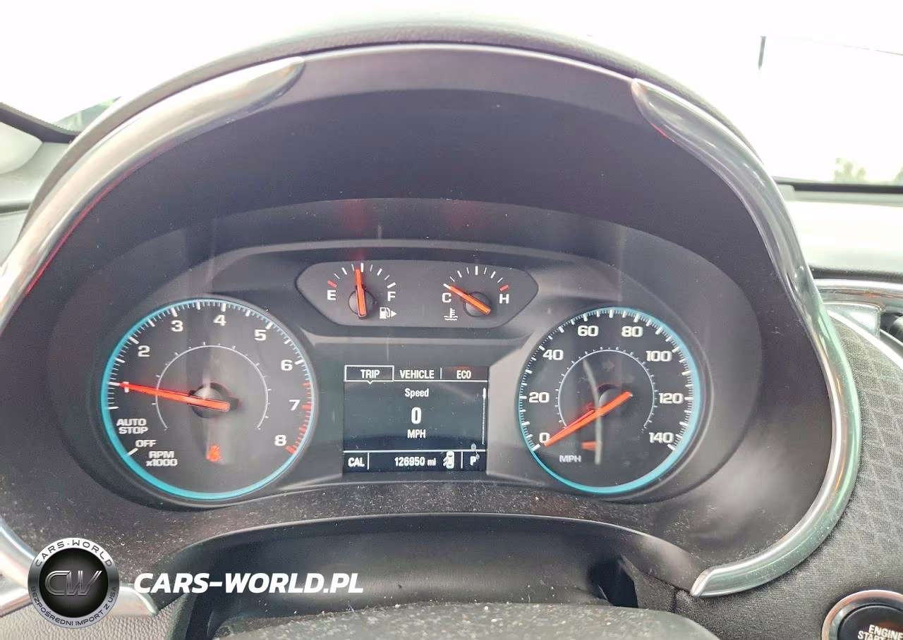 2020 Chevrolet Malibu Lt VIN:1G1ZD5ST5LF110343 - 9